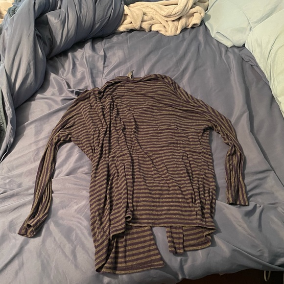 Thin cardigan - Picture 2 of 2